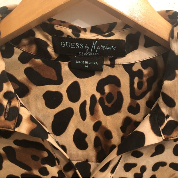 GUESS Silk leopard button-down - Picture 4 of 5